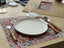PLATO FONDO CALIZA BLANCA 27.5X2.5CM - BL