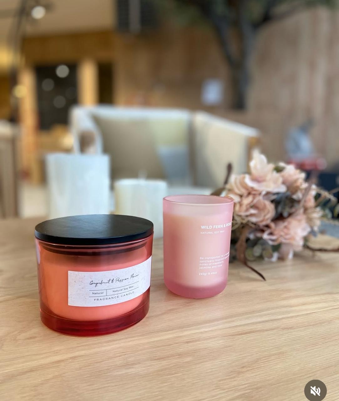VELA SOYA - POMELO Y FLOR